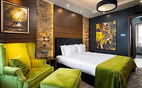 Семеен Хотел Странноприемница